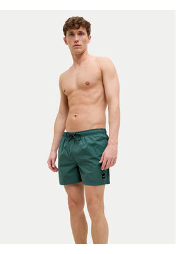 Jack & Jones - Jack&Jones Szorty kąpielowe Maui 12272776 Zielony Regular Fit. Kolor: zielony. Materiał: syntetyk