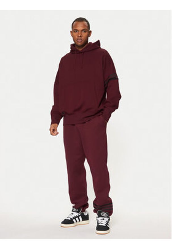 Adidas - adidas Bluza Neuclassics JC9936 Bordowy Oversize. Kolor: czerwony. Materiał: bawełna, syntetyk