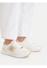Nine West Sneakersy EO-K250091 Biały. Kolor: biały. Materiał: materiał #9