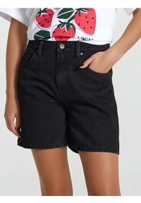 Sinsay - Bermudy jeansowe - czarny. Kolor: czarny. Materiał: jeans