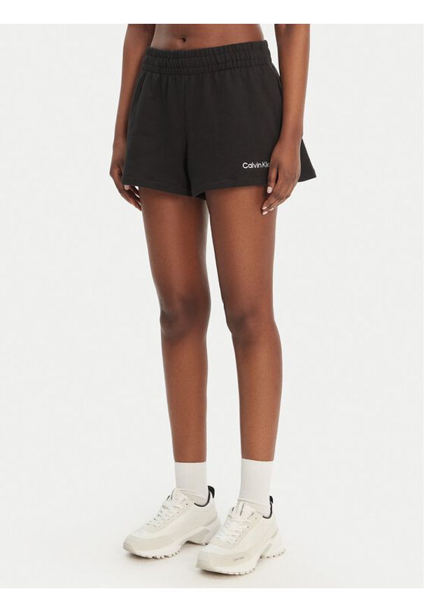 Calvin Klein Performance Szorty sportowe LVGWS6S804 Czarny Regular Fit. Kolor: czarny. Materiał: bawełna