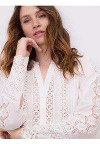 Reserved - Koszula z koronkowymi wstawkami - biały. Kolor: biały. Materiał: koronka. Styl: klasyczny #1