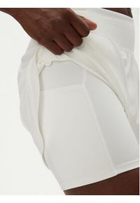 Under Armour Szorty sportowe Vanish 2in1 1376936 Biały Regular Fit. Kolor: biały. Materiał: syntetyk #2