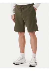 TOMMY HILFIGER - Tommy Hilfiger Szorty sportowe UM0UM03452 Zielony Regular Fit. Kolor: zielony. Materiał: bawełna. Styl: sportowy #1