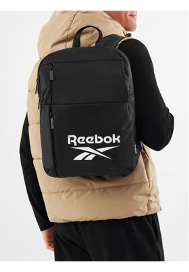 Reebok Plecak C-RBK-030-CCC-05 Czarny. Kolor: czarny. Materiał: materiał