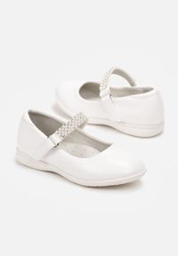 Born2be - Białe Balerinki na Płaskiej Podeszwie z Ozdobnym Rzepem z Perełkami Jadalyn. Okazja: na co dzień. Kolor: biały. Styl: casual, elegancki #3