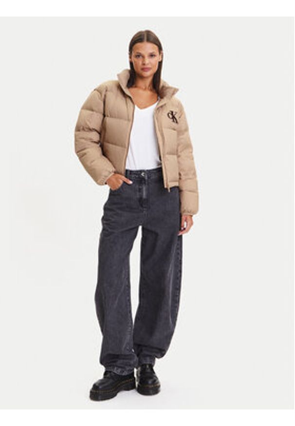 Calvin Klein Jeans Kurtka puchowa Graphic Logo LV047D503G Beżowy Regular Fit. Kolor: beżowy. Materiał: syntetyk
