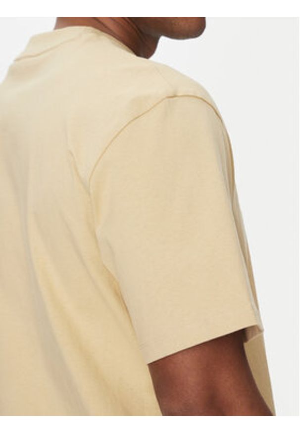 Hugo - HUGO T-Shirt Dapolino 50488330 Beżowy Relaxed Fit. Kolor: beżowy. Materiał: bawełna