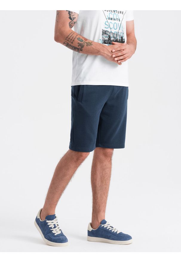 Ombre Clothing - Męskie szorty dresowe przed kolano BASIC – granatowe V1 OM-SRBS-0149 - XXL. Okazja: na co dzień. Kolor: niebieski. Materiał: dresówka. Styl: sportowy, casual