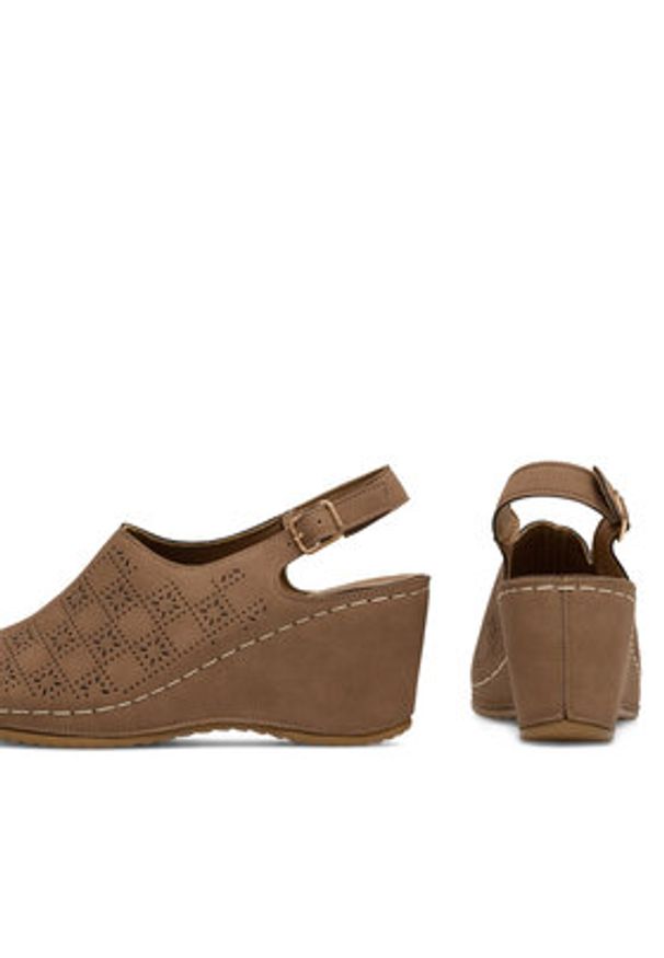 Clara Barson Sandały WYL05010-31 Brązowy. Kolor: brązowy. Materiał: syntetyk