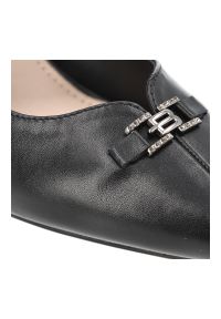 Czółenka damskie Vinceza, cholewka ze skóry ekologicznej o gładkim wykończeniu wsuwany fason o spiczastym nosku, czarne, 62291. Nosek buta: szpiczasty. Kolor: czarny. Materiał: skóra ekologiczna. Szerokość cholewki: normalna. Wzór: gładki. Styl: elegancki #2