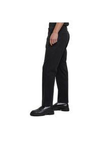 Spodnie Urban Classics Pleated Twill. Kolor: czarny #1