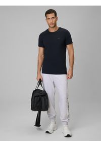 4f - 4F T-shirt slim gładki męski - granatowy M. Okazja: na co dzień. Kolor: niebieski. Materiał: dzianina, materiał, bawełna. Wzór: gładki. Styl: casual #2