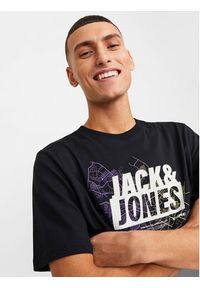 Jack & Jones - Jack&Jones T-Shirt Map Logo 12252376 Czarny Standard Fit. Kolor: czarny. Materiał: bawełna