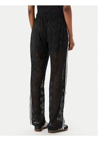 Adidas - adidas Spodnie dzianinowe Crochet Firebird KD0346 Czarny Regular Fit. Kolor: czarny. Materiał: syntetyk #4