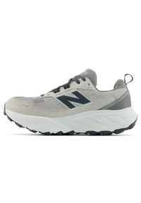 Buty męskie New Balance Fresh Foam X Hierro Trek MHIET1KK – szare. Kolor: szary. Materiał: zamsz. Szerokość cholewki: normalna. Sport: turystyka piesza, fitness, bieganie #2