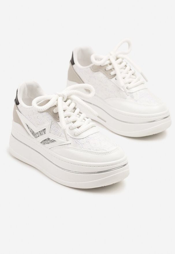Born2be - Białe Sneakersy na Grubej Podeszwie z Gwiazdą i Brokatem Telesaris. Kolor: biały. Materiał: jeans