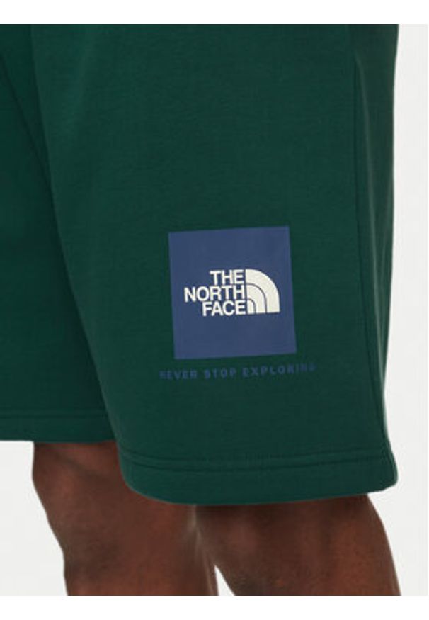 The North Face Szorty sportowe Nse Box NF0A8C1J Zielony Regular Fit. Kolor: zielony. Materiał: bawełna, syntetyk. Styl: sportowy