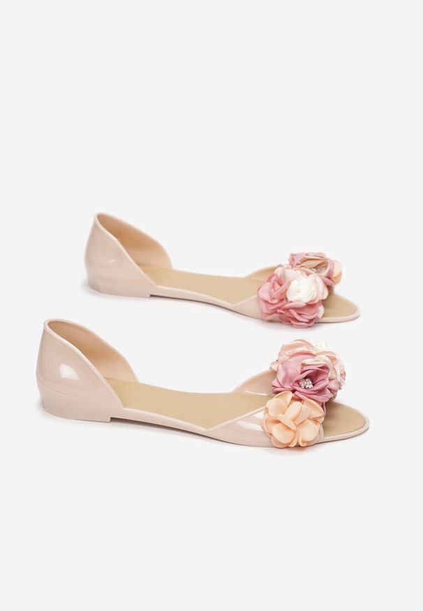 Renee - Beżowe Balerinki Meliski Peep Toe z Kwiatową Aplikacją Idalina. Okazja: na co dzień. Nosek buta: otwarty. Kolor: beżowy. Wzór: kwiaty, aplikacja. Sezon: lato. Styl: elegancki, casual
