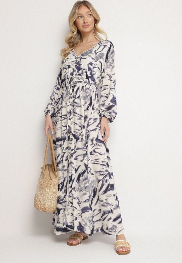 Born2be - Niebieska Wiskozowa Sukienka w Abstrakcyjny Print z Gumką w Talii i Dekoltem w Serek Arpio. Okazja: na co dzień. Typ kołnierza: dekolt w serek. Kolor: niebieski. Materiał: wiskoza. Długość rękawa: długi rękaw. Wzór: nadruk. Typ sukienki: rozkloszowane. Styl: casual, elegancki