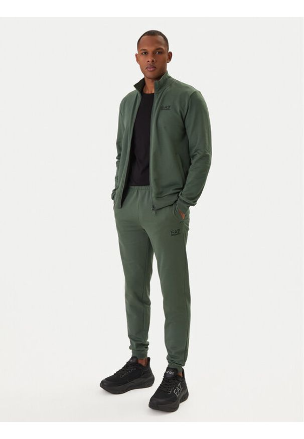 EA7 Emporio Armani Dres 8NPV60 PJVRZ Zielony Regular Fit. Kolor: zielony. Materiał: bawełna