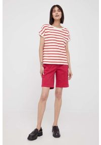Sisley t-shirt bawełniany kolor czerwony. Kolor: czerwony. Materiał: bawełna. Długość rękawa: krótki rękaw. Długość: krótkie