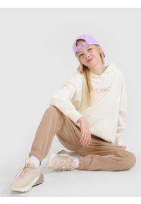 4f - 4F Bluza dresowa nierozpinana z kapturem dziewczęca - biała 158 (12-13 lat). Okazja: na co dzień. Typ kołnierza: kaptur. Kolor: biały. Materiał: dresówka. Wzór: nadruk, ze splotem, gładki. Sezon: lato. Styl: casual, sportowy #2