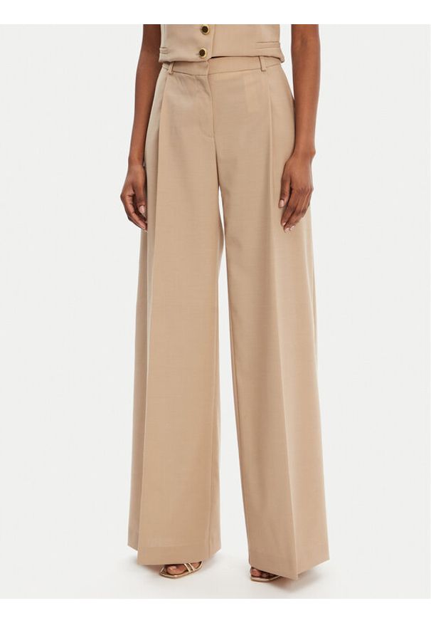 Marciano Guess Spodnie materiałowe 5GGB08 7294A Beżowy Regular Fit. Kolor: beżowy. Materiał: syntetyk