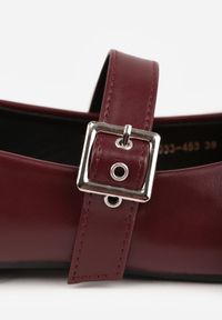 Born2be - Bordowe Płaskie Balerinki w Stylu Mary Jane z Metalową Sprzączką Liatoma. Okazja: na co dzień. Zapięcie: sprzączka. Kolor: czerwony. Materiał: jeans. Obcas: na obcasie. Styl: casual, elegancki, klasyczny. Wysokość obcasa: niski #9