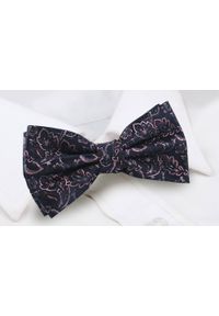 Męska Mucha (Poszetka w Zestawie) - Chattier - Różowy Wzór, Granatowe Tło. Kolor: różowy, niebieski, wielokolorowy. Styl: sportowy, elegancki #3