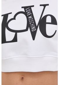 Love Moschino bluza bawełniana damska kolor biały z nadrukiem. Okazja: na co dzień. Kolor: biały. Materiał: bawełna. Wzór: nadruk. Styl: casual