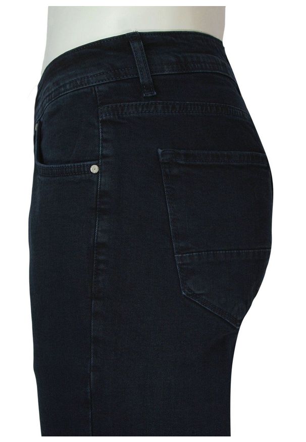 Pako Jeans - Spodnie Męskie, Bardzo Ciemne Granatowe JEANSY, Regular Fit, Zwężana Nogawka -PAKO JEANS. Okazja: na spotkanie biznesowe, do pracy. Kolor: niebieski. Materiał: bawełna, lycra. Styl: biznesowy, klasyczny