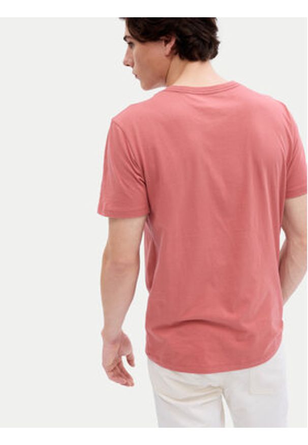 GAP - Gap T-Shirt 545255-01 Różowy Regular Fit. Kolor: różowy. Materiał: bawełna