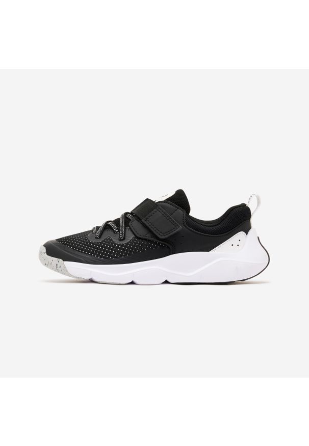 Buty dla dzieci Decathlon Playful Fast Scratch. Kolor: biały, czarny, wielokolorowy. Materiał: tkanina. Szerokość cholewki: normalna. Sport: turystyka piesza