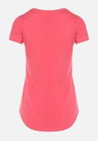 Born2be - Różowy Klasyczny T-shirt z Bawełny Ozdobiony Nadrukiem Getantia. Okazja: na co dzień. Kolor: różowy. Materiał: bawełna. Wzór: aplikacja, nadruk. Styl: klasyczny