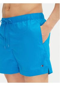 TOMMY HILFIGER - Tommy Hilfiger Szorty kąpielowe UM0UM02793 Niebieski Regular Fit. Kolor: niebieski. Materiał: syntetyk #4