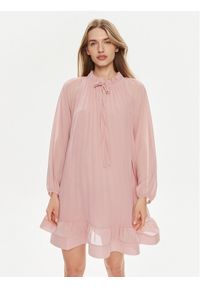 Dixie Sukienka codzienna A319J028A Różowy Regular Fit. Okazja: na co dzień. Kolor: różowy. Materiał: syntetyk. Typ sukienki: proste. Styl: casual #1