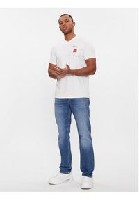 Armani Exchange T-Shirt 3DZTHP ZJE6Z 1116 Biały Regular Fit. Kolor: biały. Materiał: bawełna #4