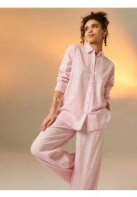 Sinsay - Spodnie wide leg z domieszką lnu - różowy. Kolor: różowy. Materiał: len