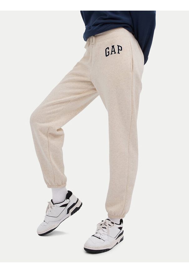 GAP - Gap Spodnie dresowe 463492-12 Beżowy Regular Fit. Kolor: beżowy. Materiał: bawełna