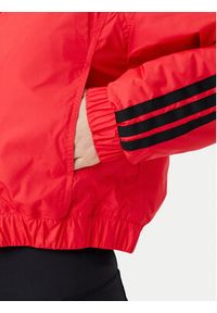 Adidas - adidas Kurtka bomber Essentials 3-Stripes JP1724 Czerwony Loose Fit. Kolor: czerwony. Materiał: syntetyk #5