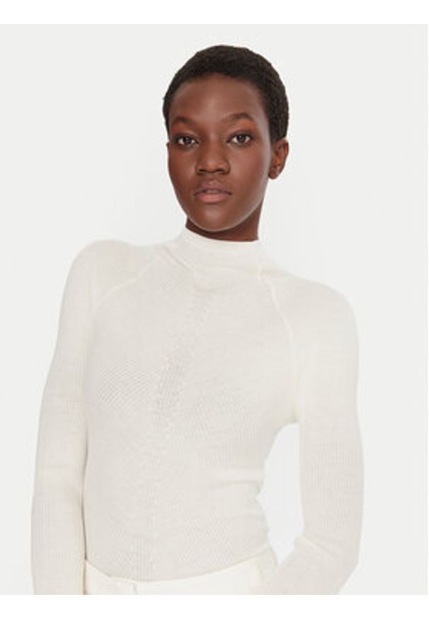 BOSS Golf Foliora 50549166 Beżowy Slim Fit. Typ kołnierza: golf. Kolor: beżowy. Materiał: wełna