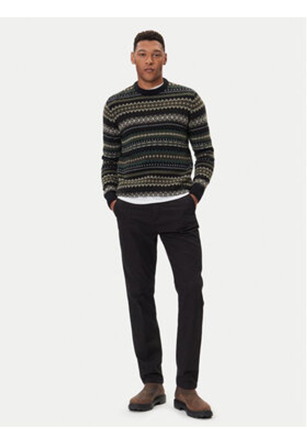Barbour Sweter Case Fair MKN1027BK52 Czarny Regular Fit. Kolor: czarny. Materiał: wełna