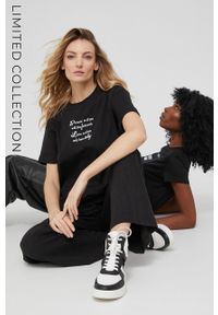 Answear Lab t-shirt bawełniany answear.LAB X kolekcja limitowana NO SHAME kolor czarny. Kolor: czarny. Materiał: bawełna. Wzór: nadruk. Styl: wakacyjny