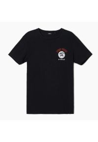 Cropp - Koszulka z nadrukiem - Czarny. Kolor: czarny. Wzór: nadruk