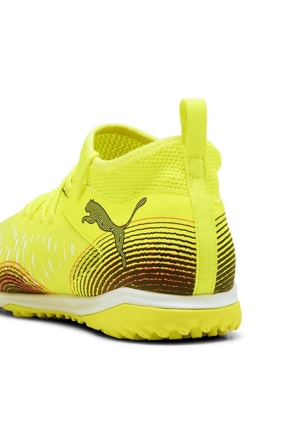 Puma - Młodzieżowe buty piłkarskie FUTURE 8 MATCH TT, średnia wysokość PUMA. Kolor: czarny, różowy, wielokolorowy, żółty. Sport: piłka nożna