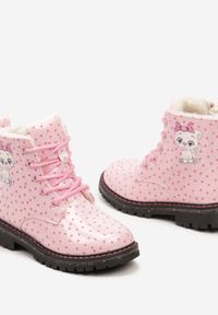 Born2be - Różowe Lakierowane Botki w Serduszka z Kotkiem i Sznurowaniem Neadora. Kolor: różowy. Materiał: lakier