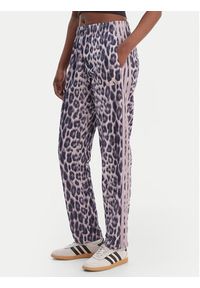 Adidas - adidas Dres Essentials 3-Stripes Animal KB8935 Fioletowy Regular Fit. Kolor: fioletowy. Materiał: syntetyk #5