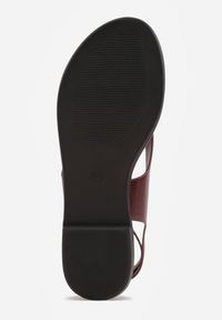 Born2be - Bordowo-Czerwone Sandały Typu Japonki Ozdobione Okrągłą Aplikacją Vikianae. Okazja: na co dzień. Nosek buta: okrągły. Zapięcie: sprzączka. Kolor: czerwony. Materiał: jeans. Wzór: aplikacja. Sezon: lato. Styl: casual, elegancki, boho #4