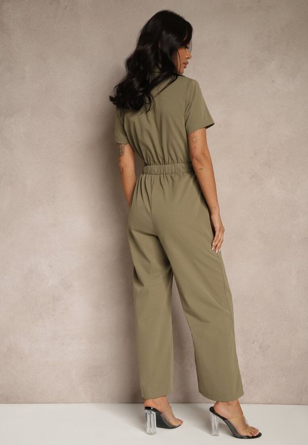 Renee - Ciemnozielony Kombinezon Wide Leg z Kołnierzykiem Suwakiem i Krótkim Rękawem Jenaralitia. Okazja: na co dzień. Kolor: zielony. Długość rękawa: krótki rękaw. Długość: krótkie. Styl: casual, elegancki